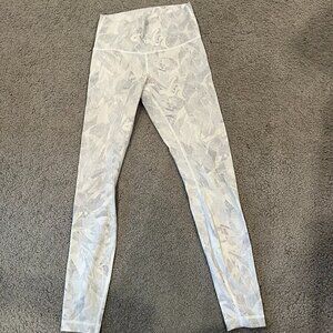 LULULEMON Wunder Under Hi-Rise Tights :Leggings  28" Jasmine White Multi Size 6
